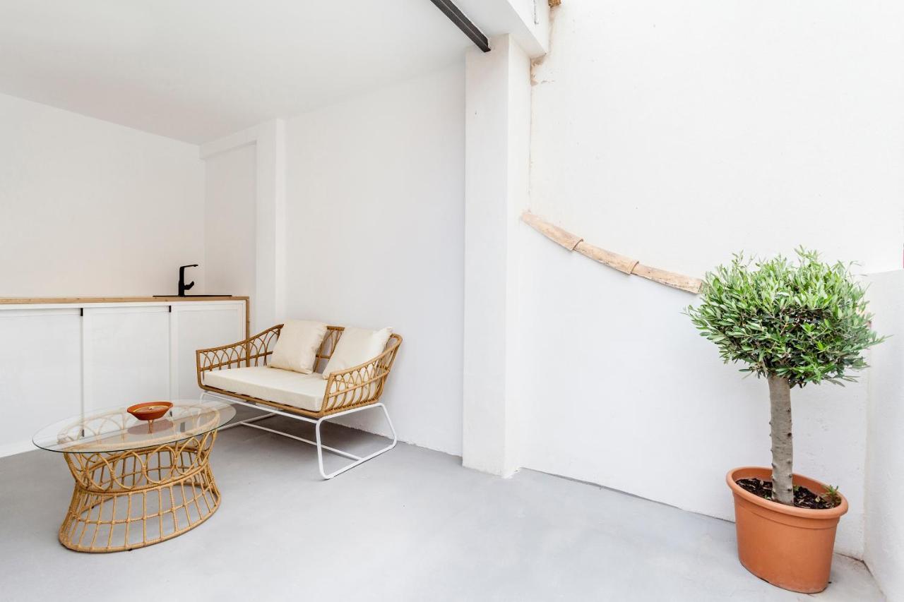 Three Floor House With Terrace Villa Valenza Esterno foto