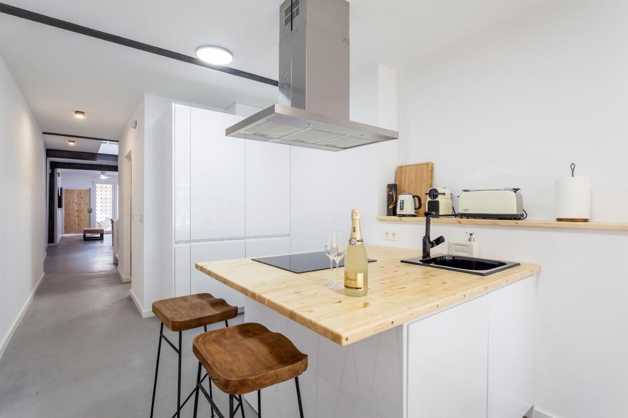 Three Floor House With Terrace Villa Valenza Esterno foto